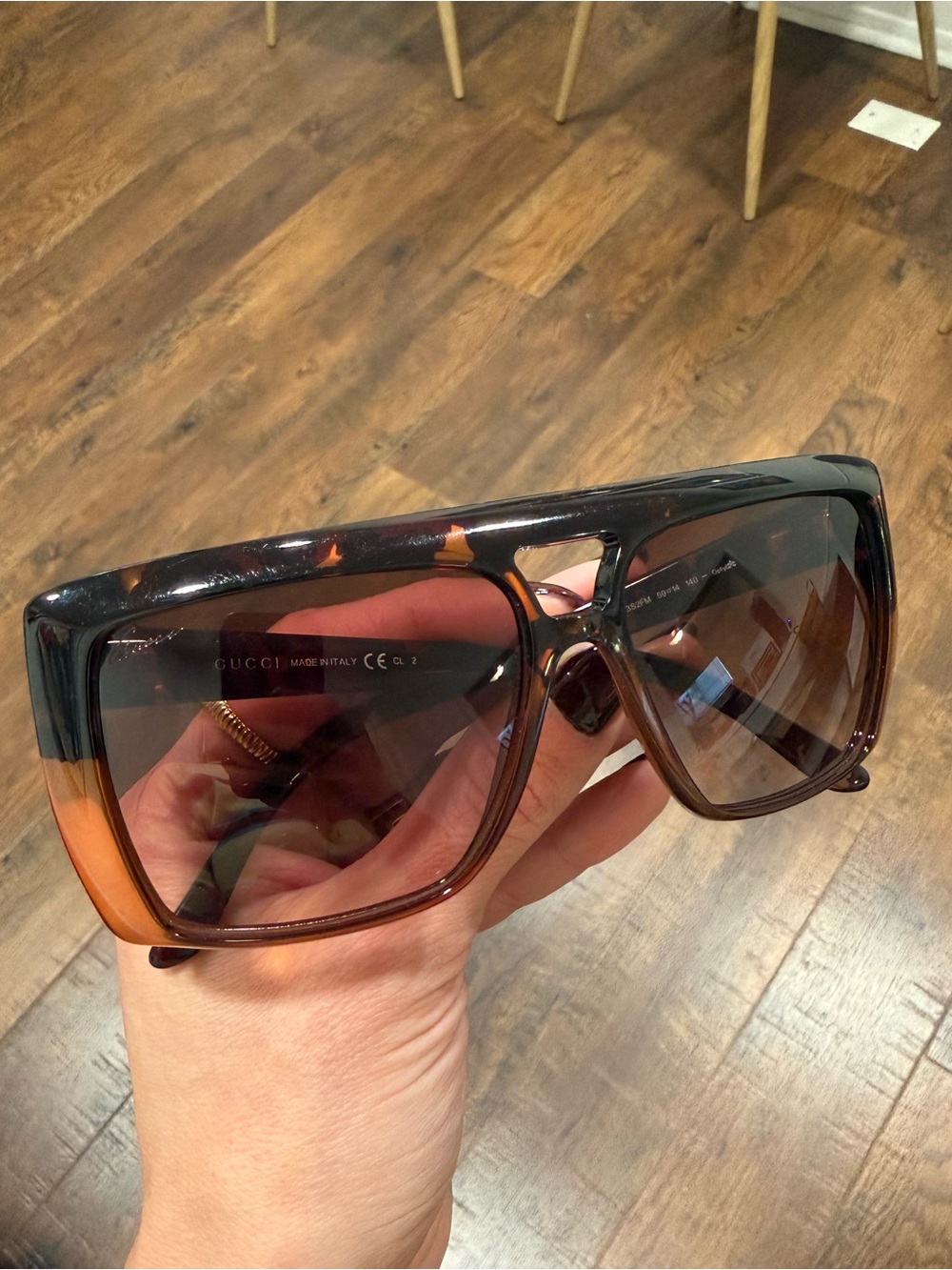 Gucci Tortoiseshell Brown Gradient Shield Sunglasses - Picture 3 of 11